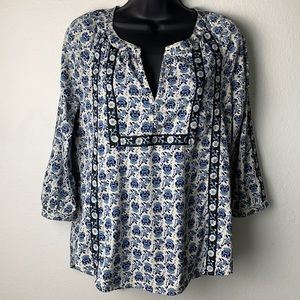 💥3 FOR $12 printed top, 3/4 sleeves Size XS